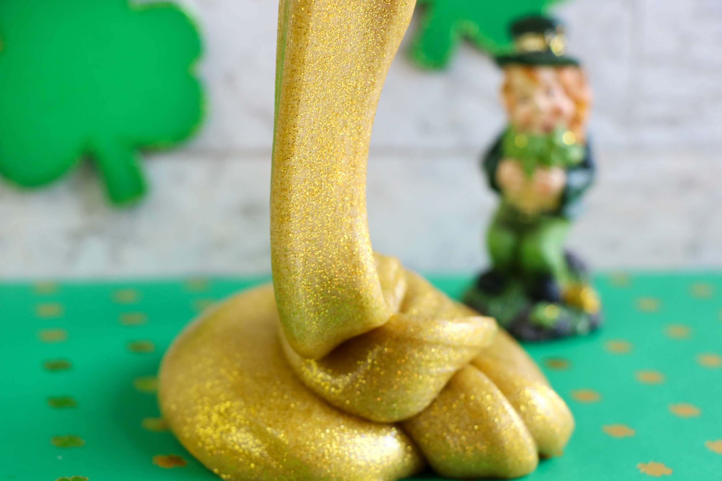 Pot Of Gold Slime For St. Paddy's Day!